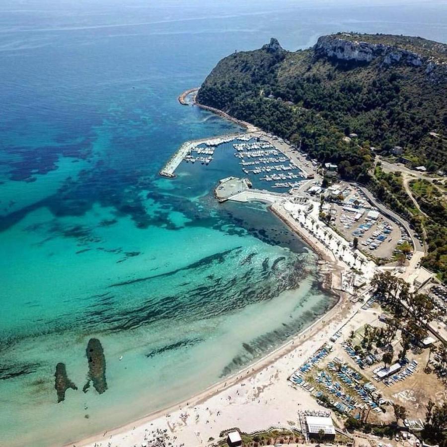 B&B Pothos - Eng Ita - Air Conditioning Wi-Fi Fridge Netflix Local Guide - Aria Condizionata, Frigo, Internet, Guida Locale Cagliari Exterior foto